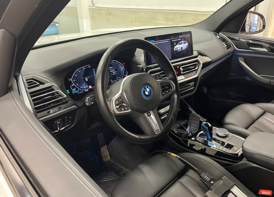 BMW iX3 Charged M-Sport 5d