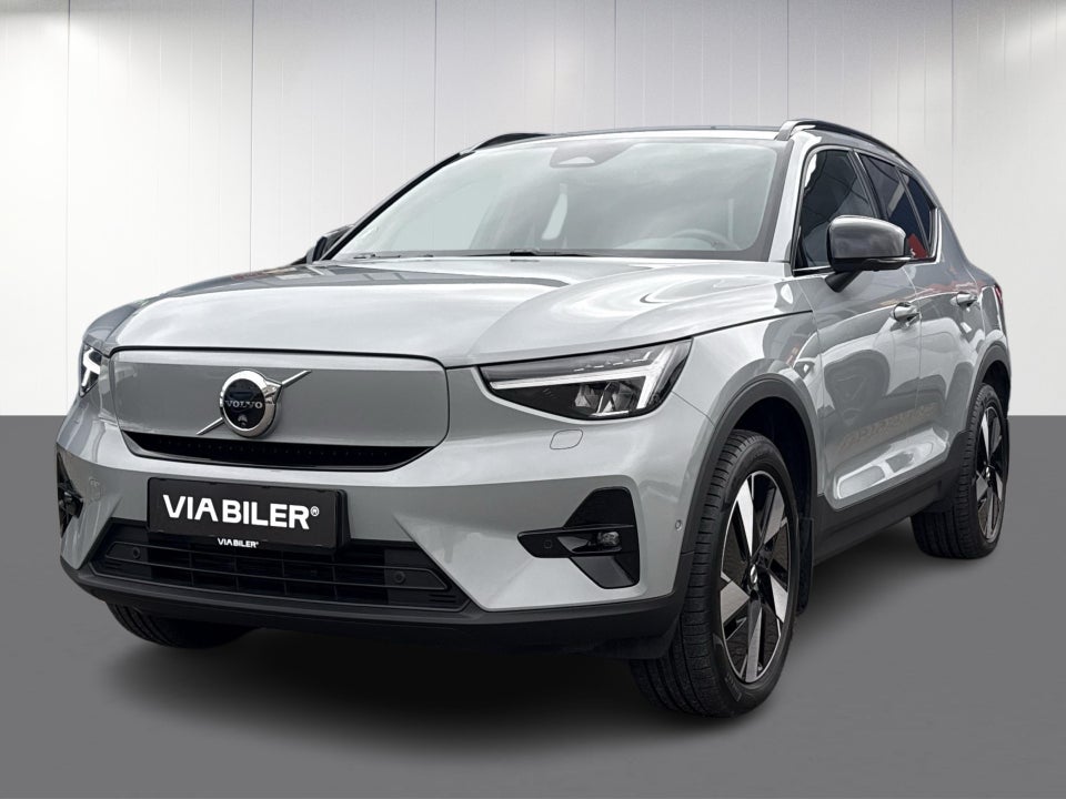 Volvo EX40 Extended Range Plus 5d