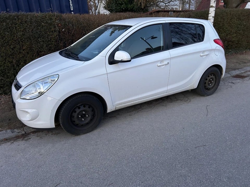 Hyundai i20 1,25 Classic 5d