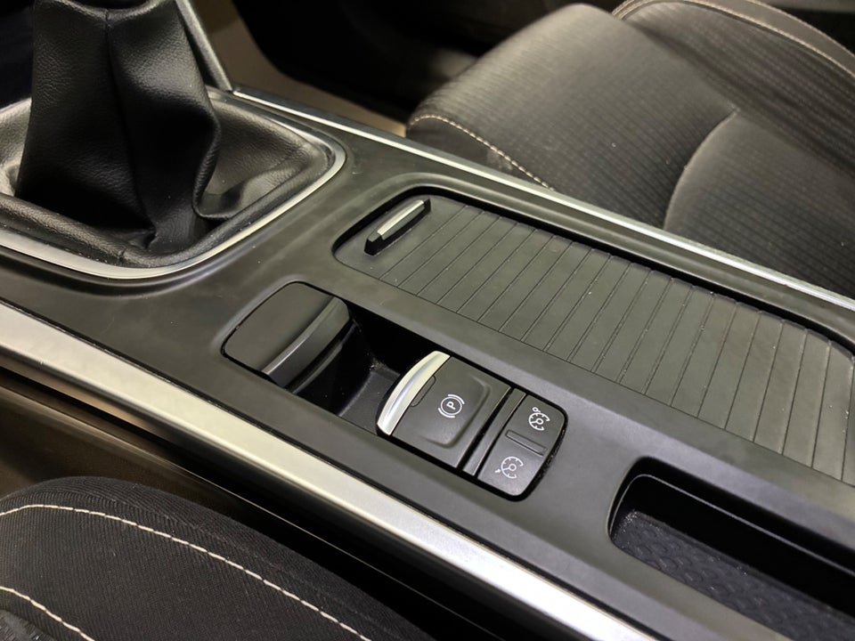 Renault Megane IV 1,2 TCe 130 Zen Sport Tourer 5d