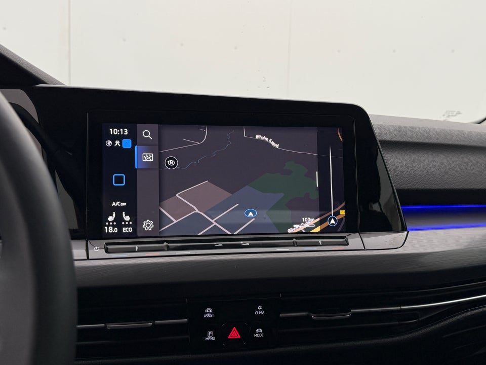 VW Golf VIII 1,4 eHybrid DSG 5d