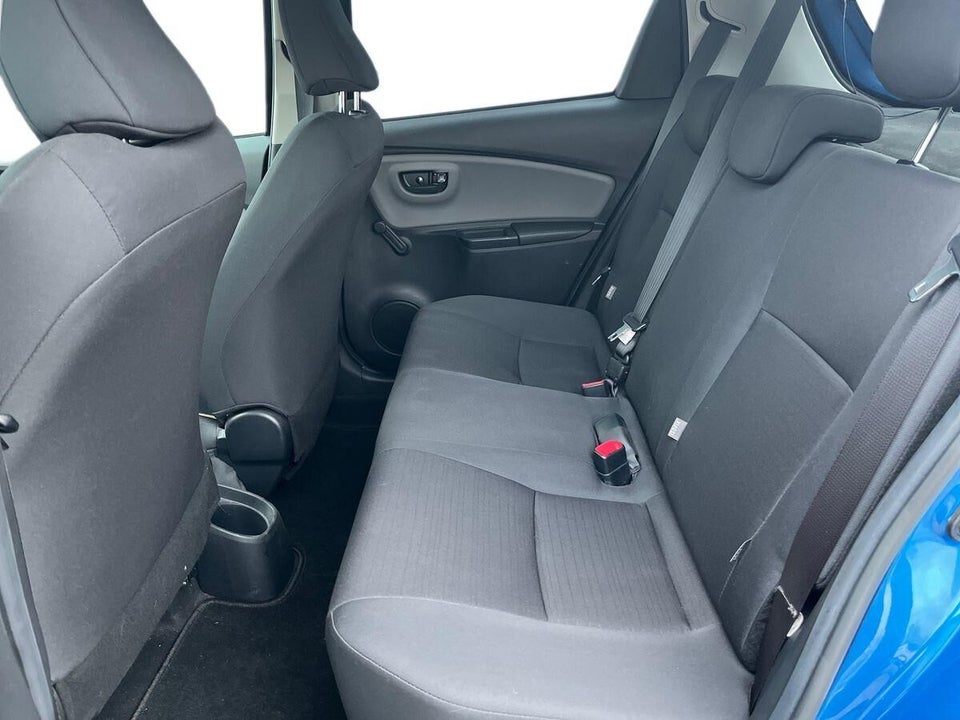 Toyota Yaris 1,0 VVT-i T1 5d