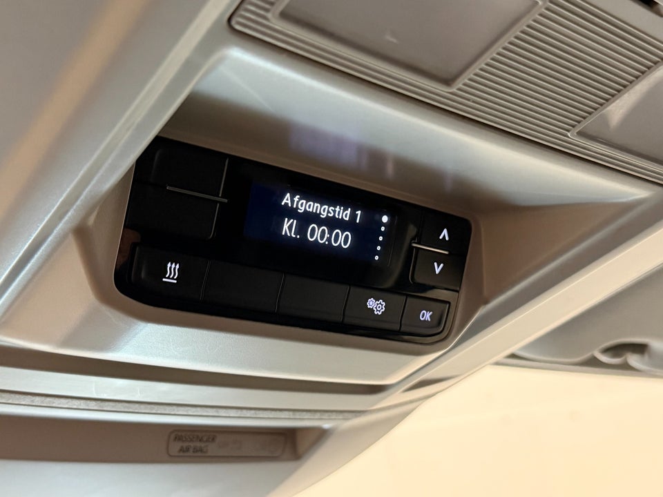 VW Crafter 35 2,0 TDi 177 Kassevogn L3H1 aut.