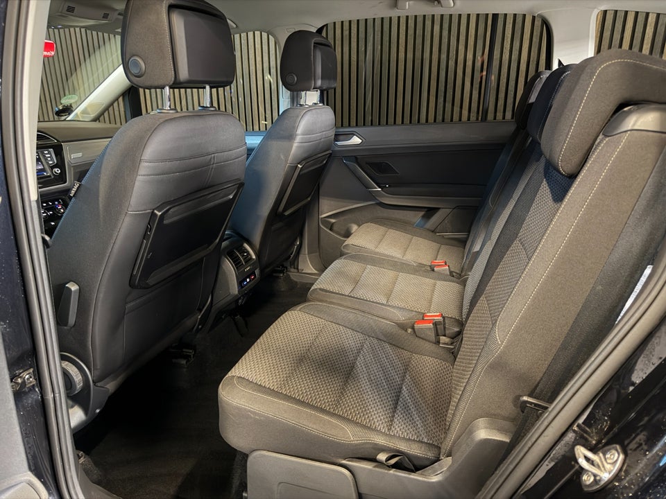 VW Touran 2,0 TDi 150 Comfortline DSG 7prs 5d