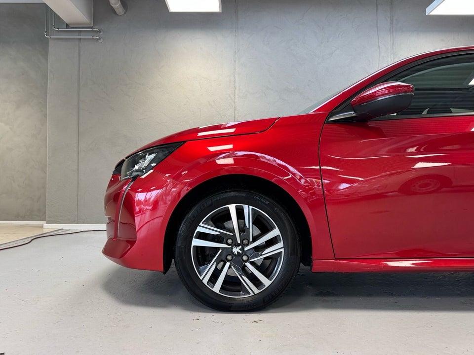Peugeot 208 1,2 PureTech 100 Allure Sky EAT8 5d