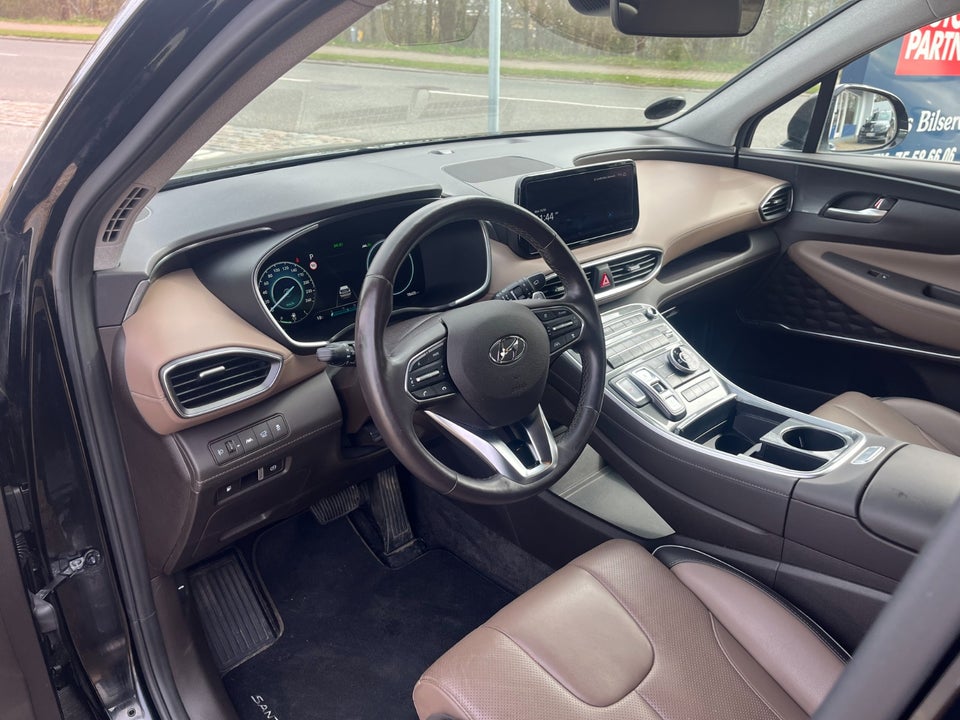 Hyundai Santa Fe 1,6 PHEV Executive aut. 4WD 5d
