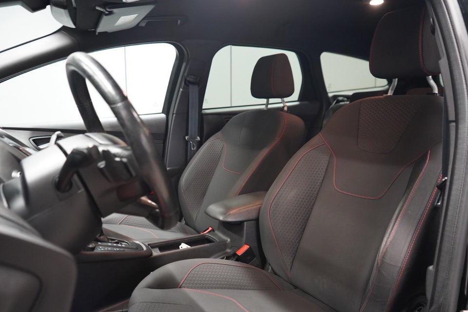 Ford Focus 1,5 SCTi 182 ST-Line stc. aut. 5d