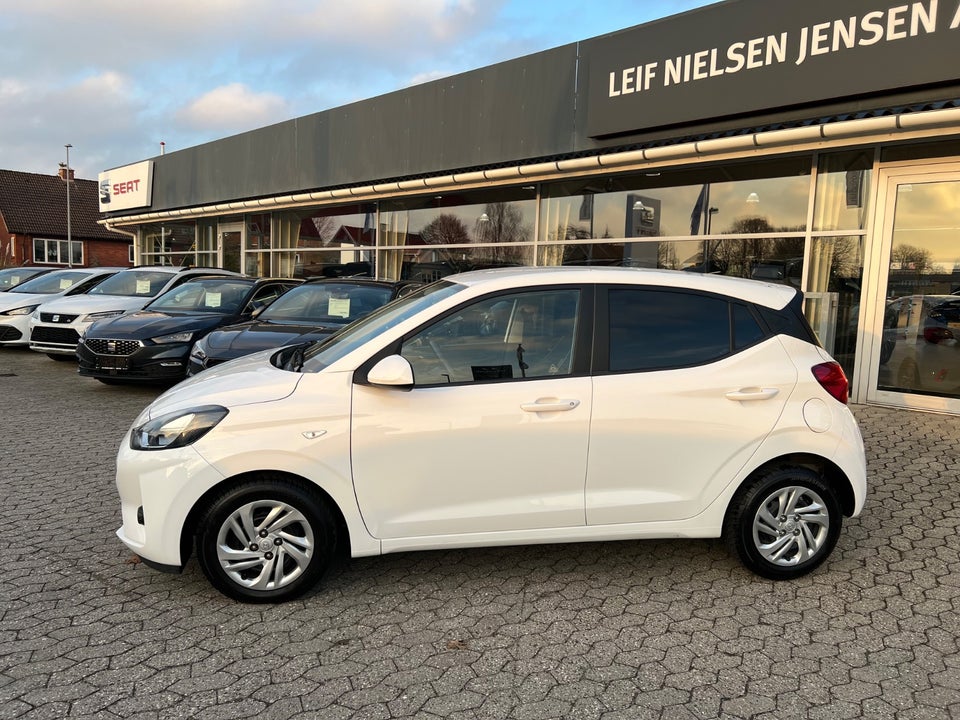Hyundai i10 1,0 MPi Essential 5d