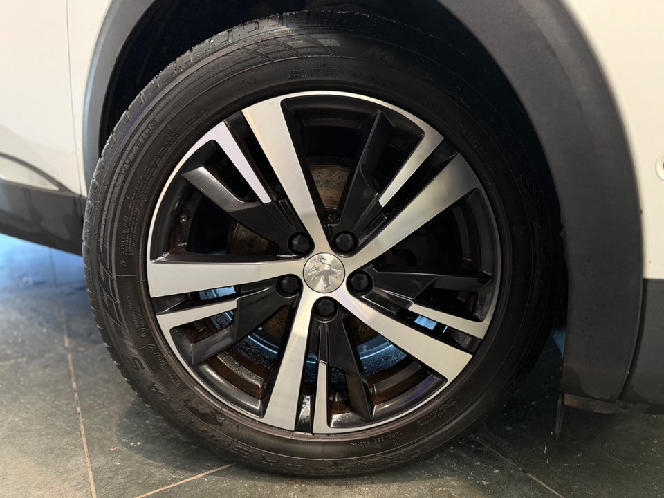 Peugeot 5008 1,6 BlueHDi 120 Allure EAT6 7prs 5d