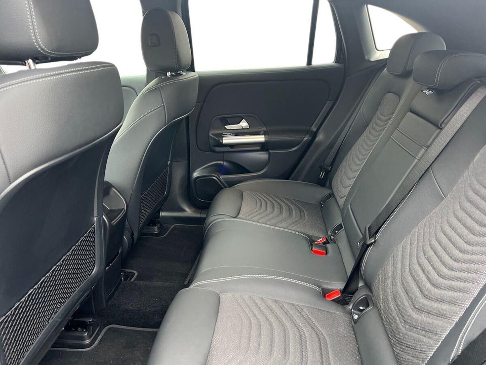 Mercedes EQA250 Progressive Advance 5d