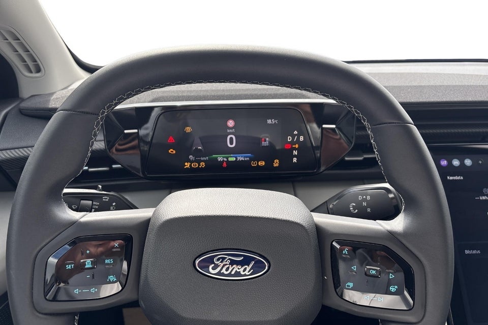 Ford Explorer 77 Premium Extended Range 5d