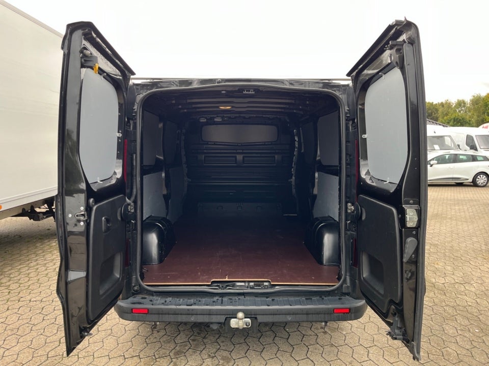 Renault Trafic 2,0 dCi 130 L2H1 Tekno