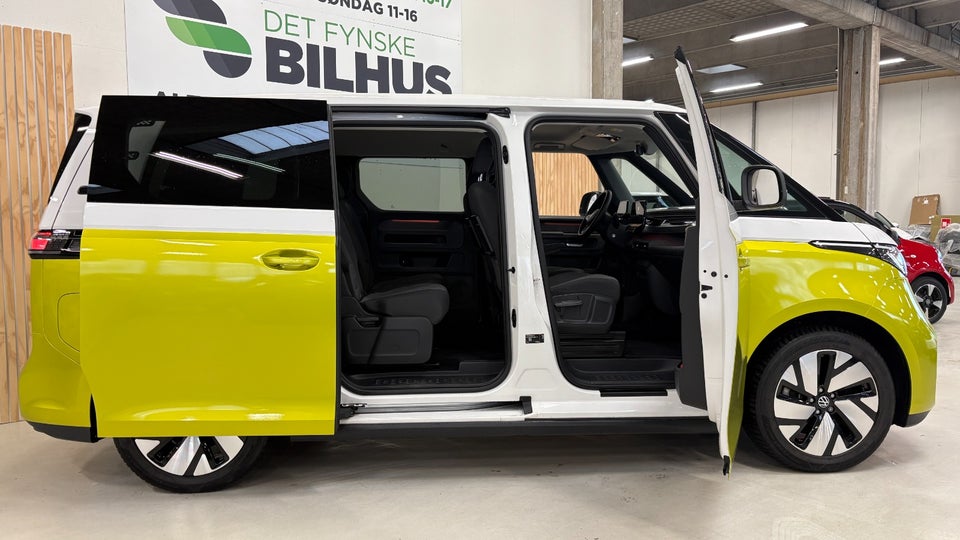 VW ID.Buzz 77 Pro SWB 5d