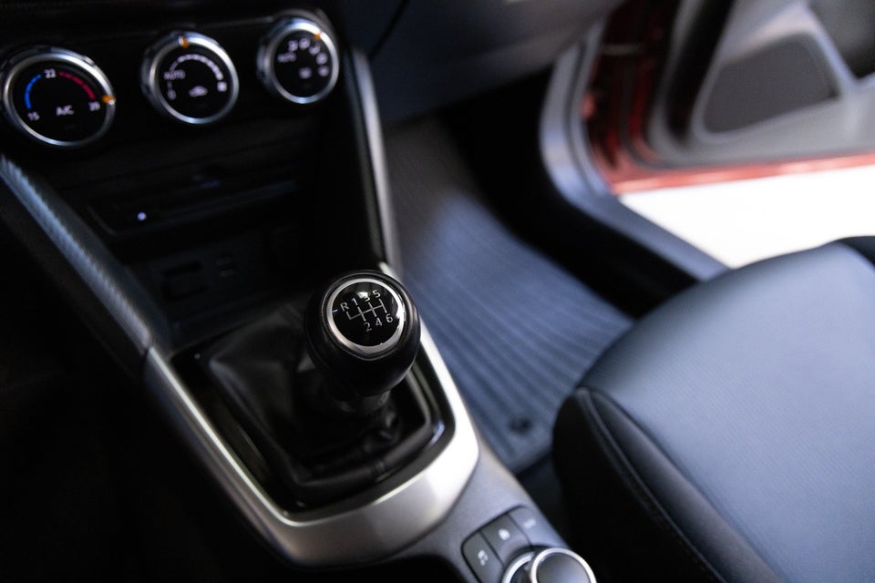 Mazda CX-3 2,0 SkyActiv-G 120 Vision 5d