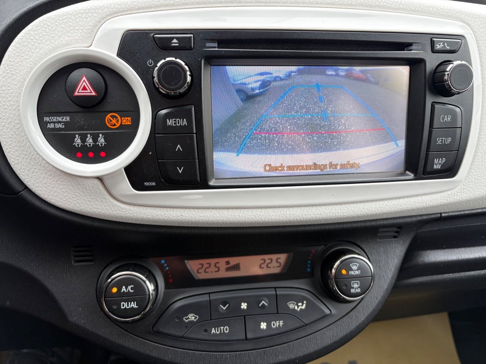 Toyota Yaris 1,3 VVT-i T2 Trend 5d