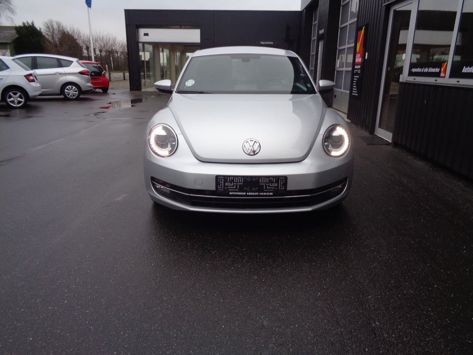 VW The Beetle 1,6 TDi 105 Design 2d
