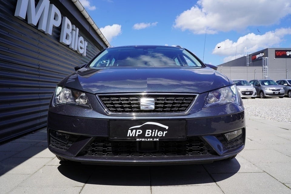 Seat Leon 1,6 TDi 115 Style ST DSG 5d