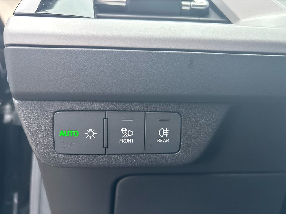 Audi Q4 e-tron 40 Attitude 5d