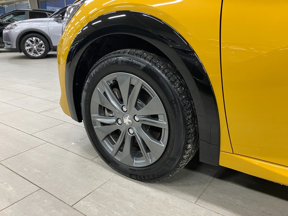 Peugeot e-208 50 Active Pack 5d