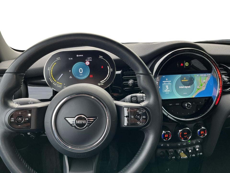 MINI Cooper SE Classic Trim 3d