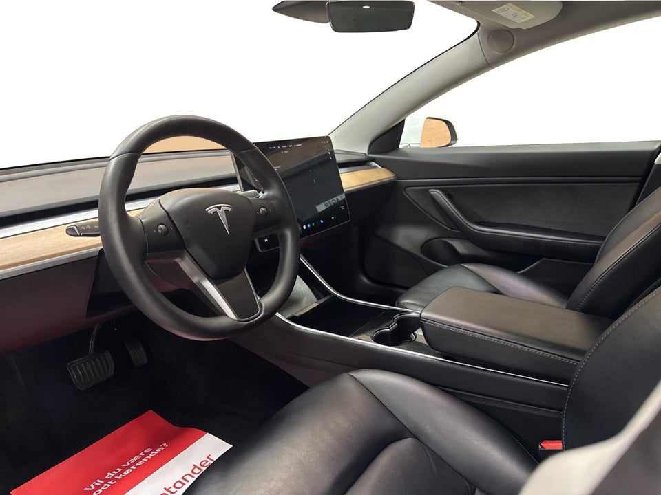 Tesla Model 3 Long Range AWD 4d