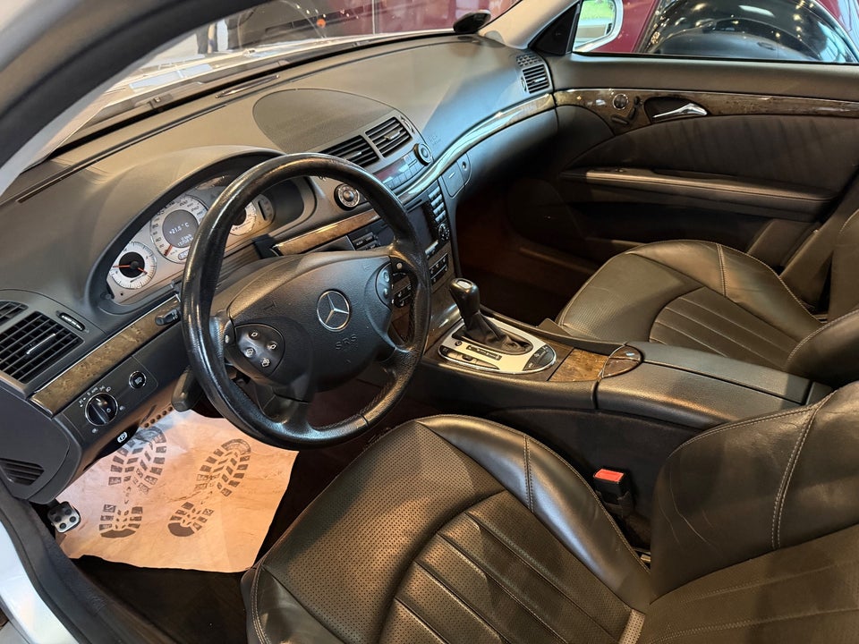 Mercedes E55 5,4 AMG stc. aut. 5d