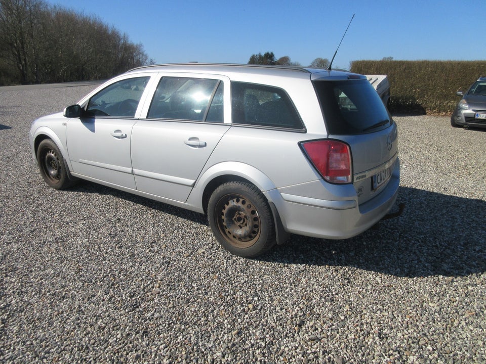 Opel Astra 1,9 CDTi 120 Cosmo Wagon 5d