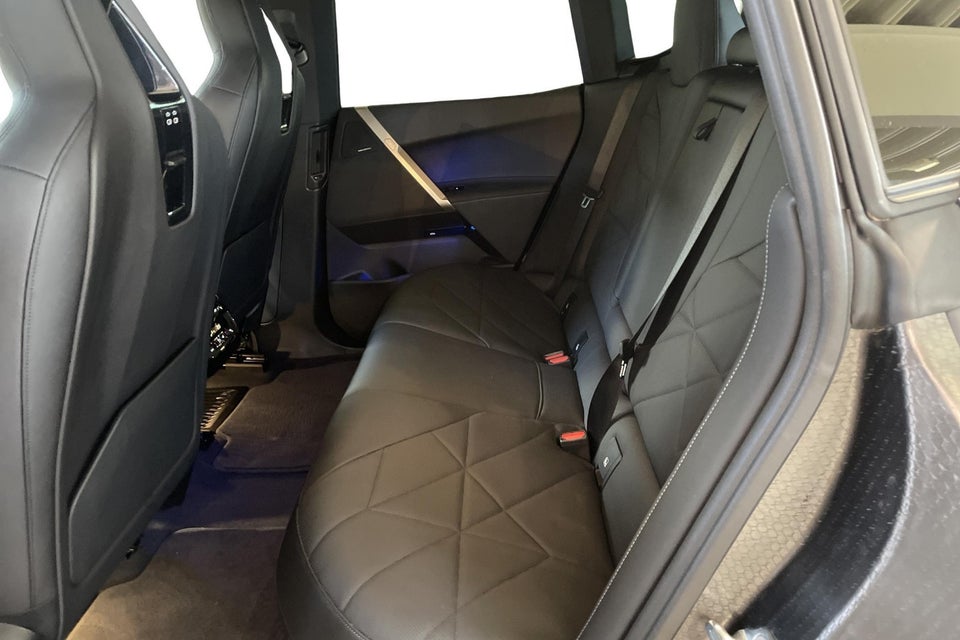 BMW iX xDrive40 Sport 5d