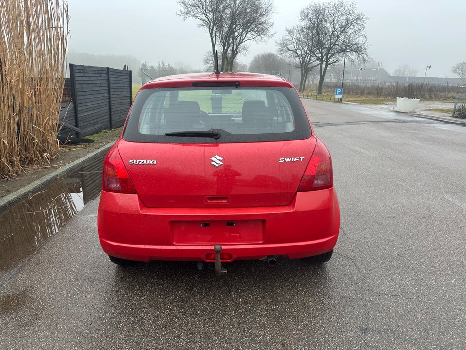 Suzuki Swift 1,3 GLS 5d