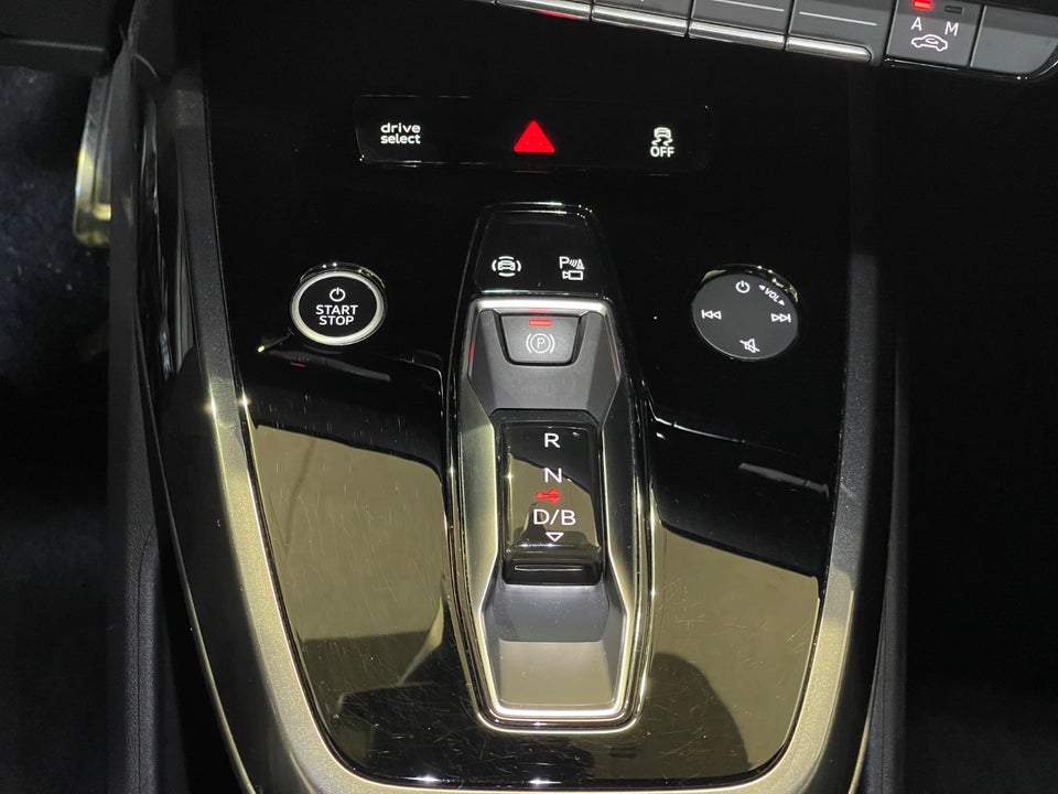 Audi Q4 e-tron 40 S-line Sportback 5d