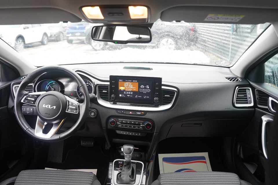 Kia Ceed 1,6 PHEV Prestige SW DCT 5d