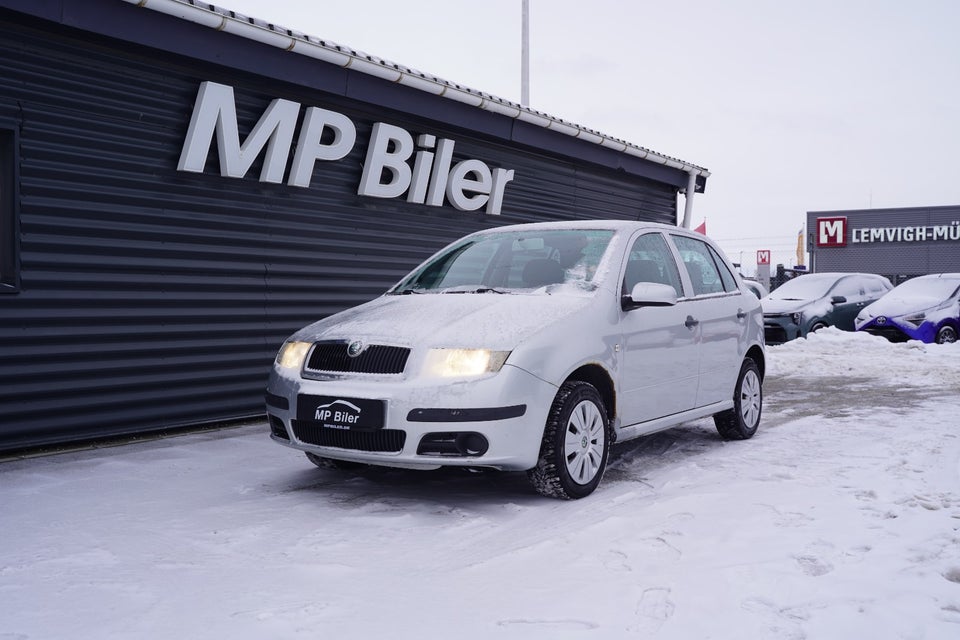 Skoda Fabia 1,4 16V 75 Elegance 5d
