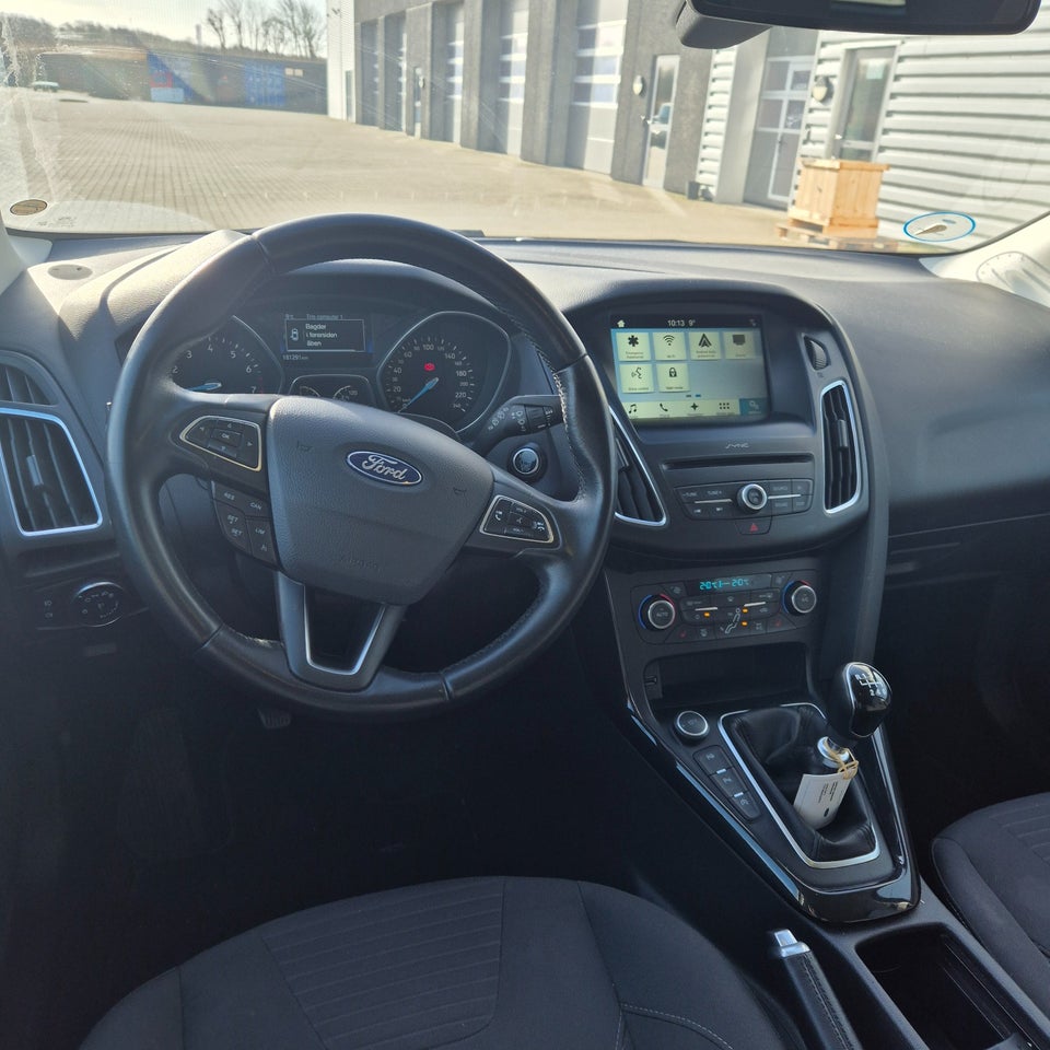 Ford Focus 1,0 SCTi 125 Titanium stc. 5d