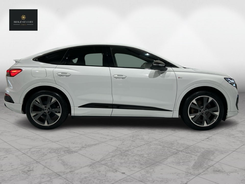 Audi Q4 e-tron 40 S-line Sportback 5d