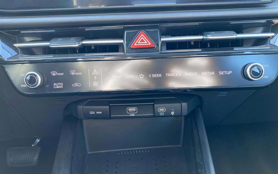 Kia Niro 64 EV Prestige 5d