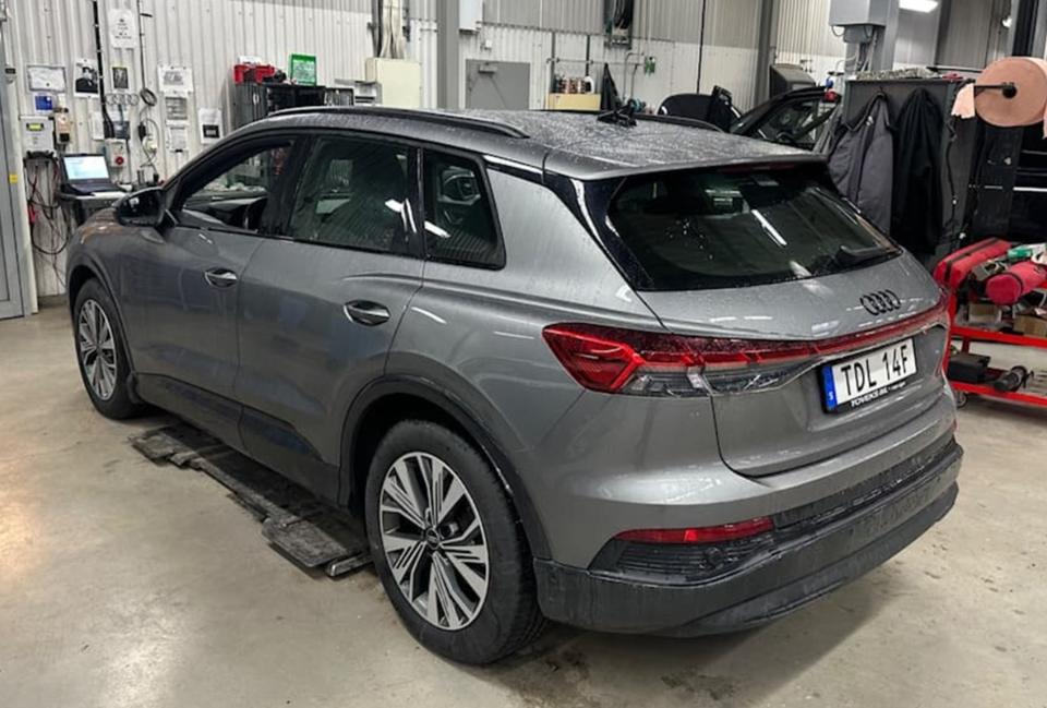 Audi Q4 e-tron 40 Advanced 5d