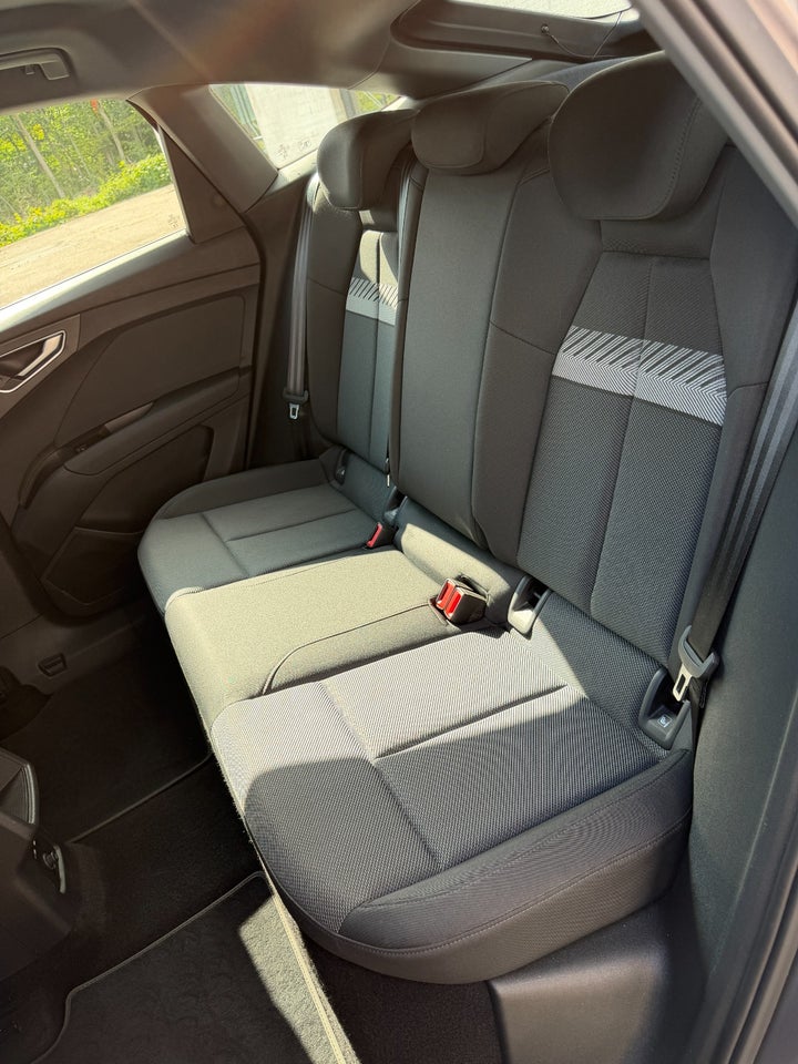 Audi Q4 e-tron 45 S-line Sportback 5d