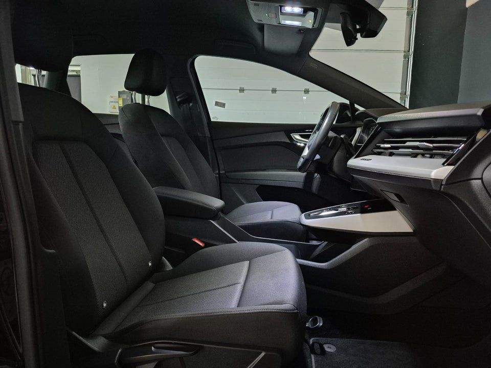 Audi Q4 e-tron 40 Attitude 5d