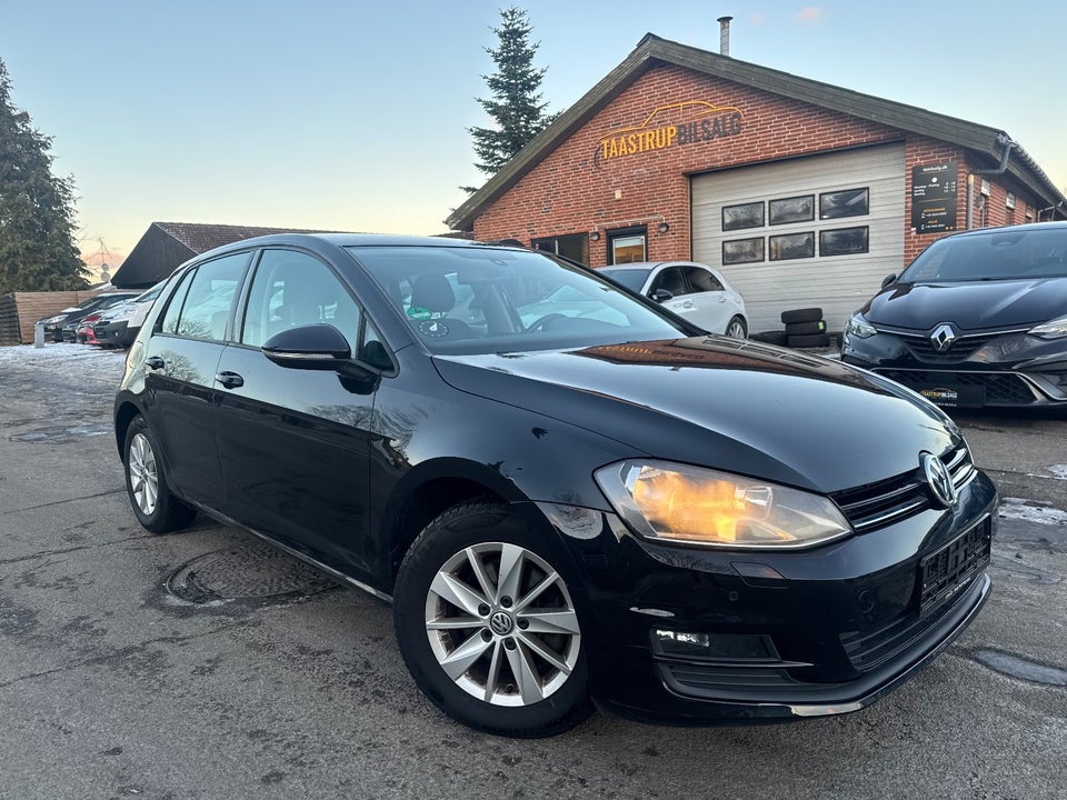 VW Golf VII 1,4 TSi 122 Comfortline BMT 5d