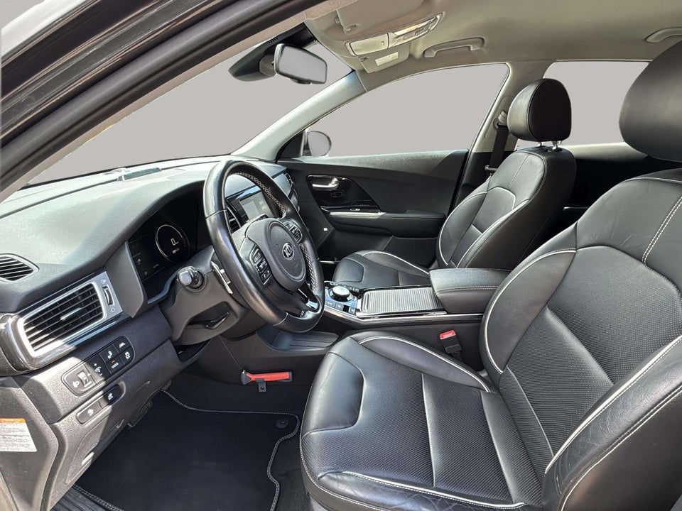 Kia e-Niro 64 Premium 5d