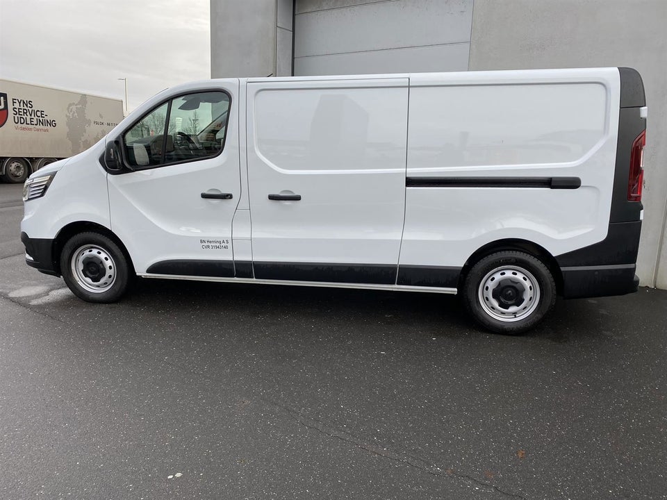 Renault Trafic 2,0 dCi 150 L2H1