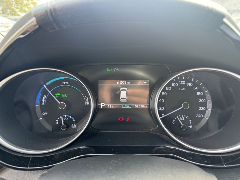 Kia Ceed 1,6 PHEV Prestige SW DCT 5d