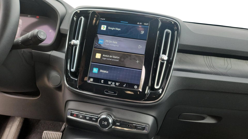 Volvo XC40 P6 ReCharge Core 5d