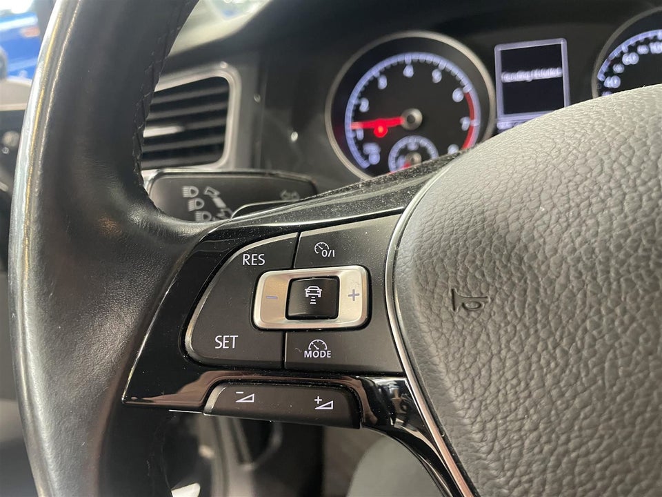 VW Golf VII 1,5 TSi 130 Comfortline Variant DSG 5d