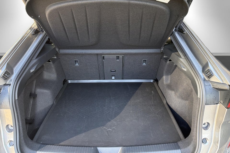 Cupra Tavascan 77 Immersive 5d