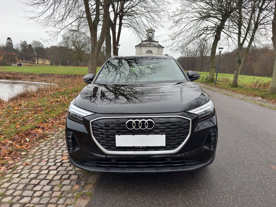 Audi Q4 e-tron 35  5d