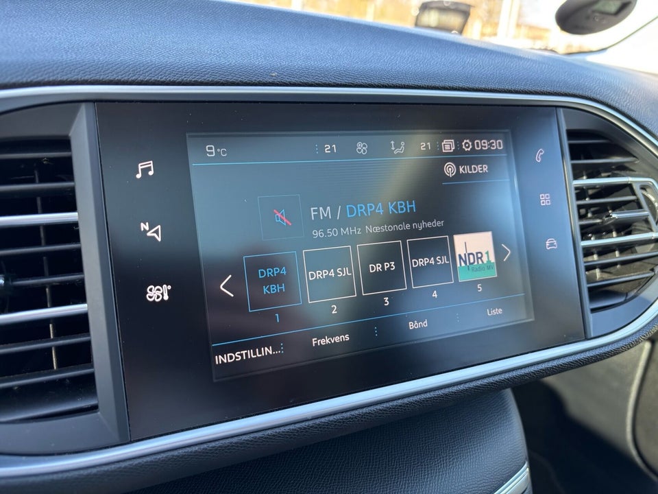 Peugeot 308 1,6 BlueHDi 120 Allure Sky SW EAT6 5d