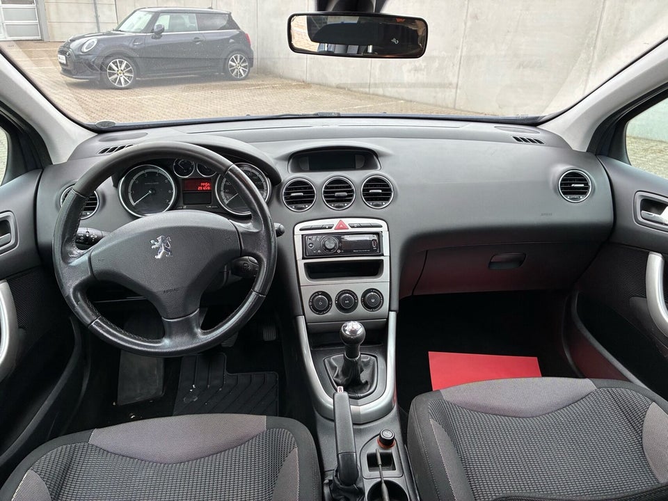 Peugeot 308 1,6 THP 150 Premium 5d