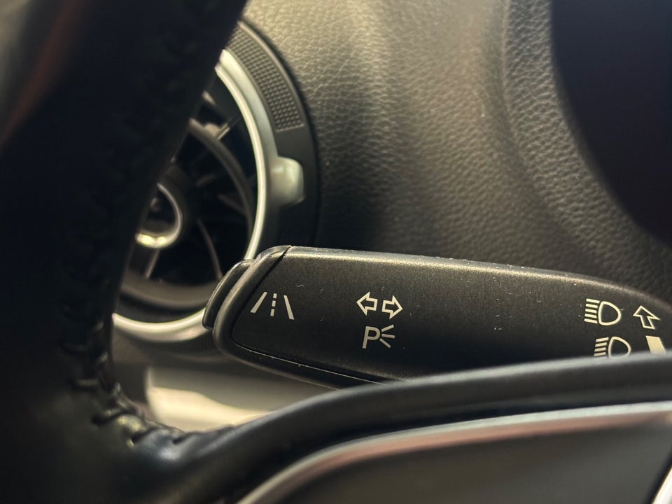 Audi A3 1,6 TDi 110 Ambition Sportback 5d