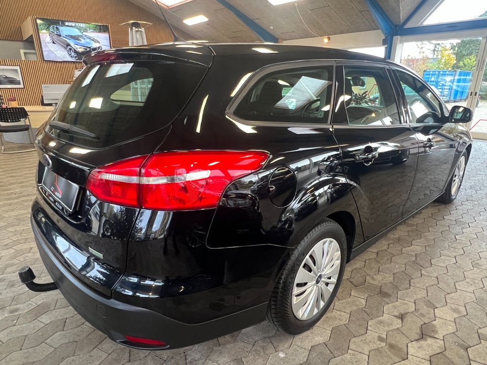 Ford Focus 1,0 SCTi 125 Business stc. 5d